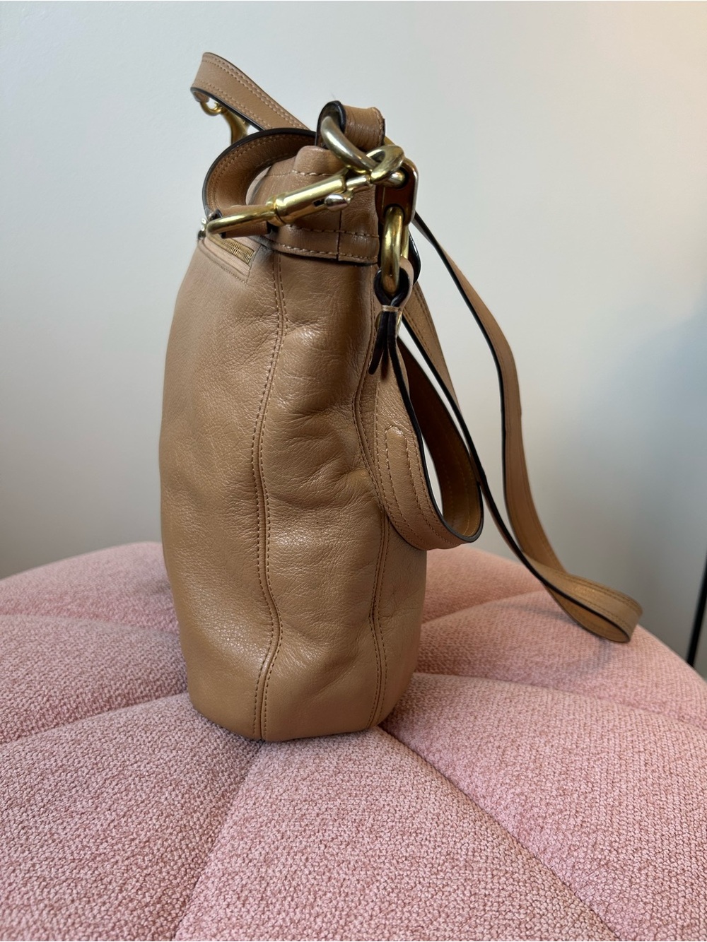Coach Ashley Leather Hippie Bag in Camel - Picture 5 of 11